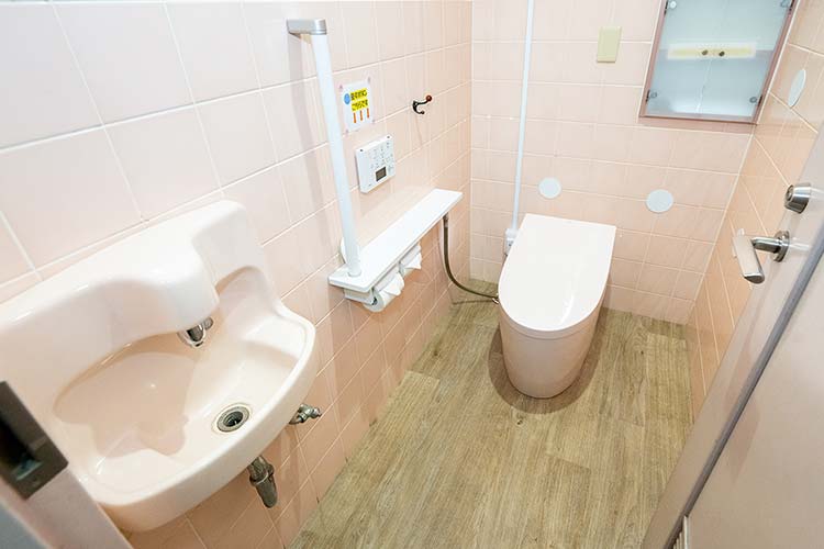 多目的トイレ（女性用）