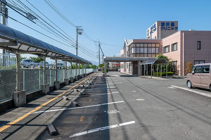 広くて停めやすい駐車場